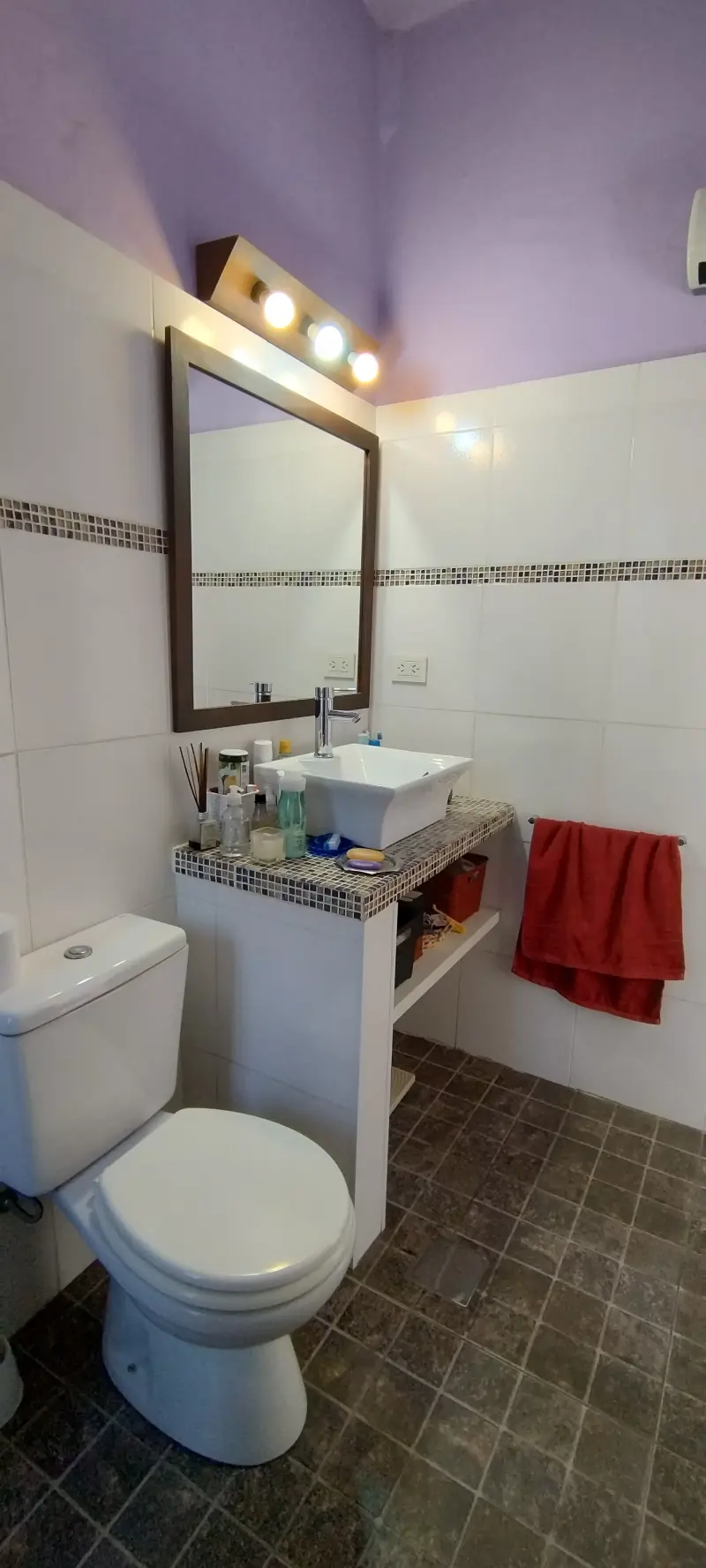 CASA AMERICANA EN MORON SUR