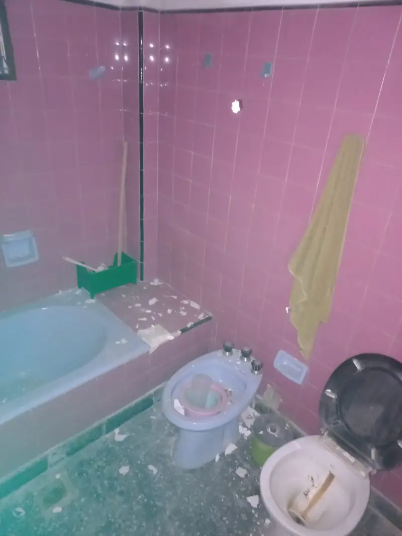 OPORTUNIDAD! Casa a reciclar. Morón Sur