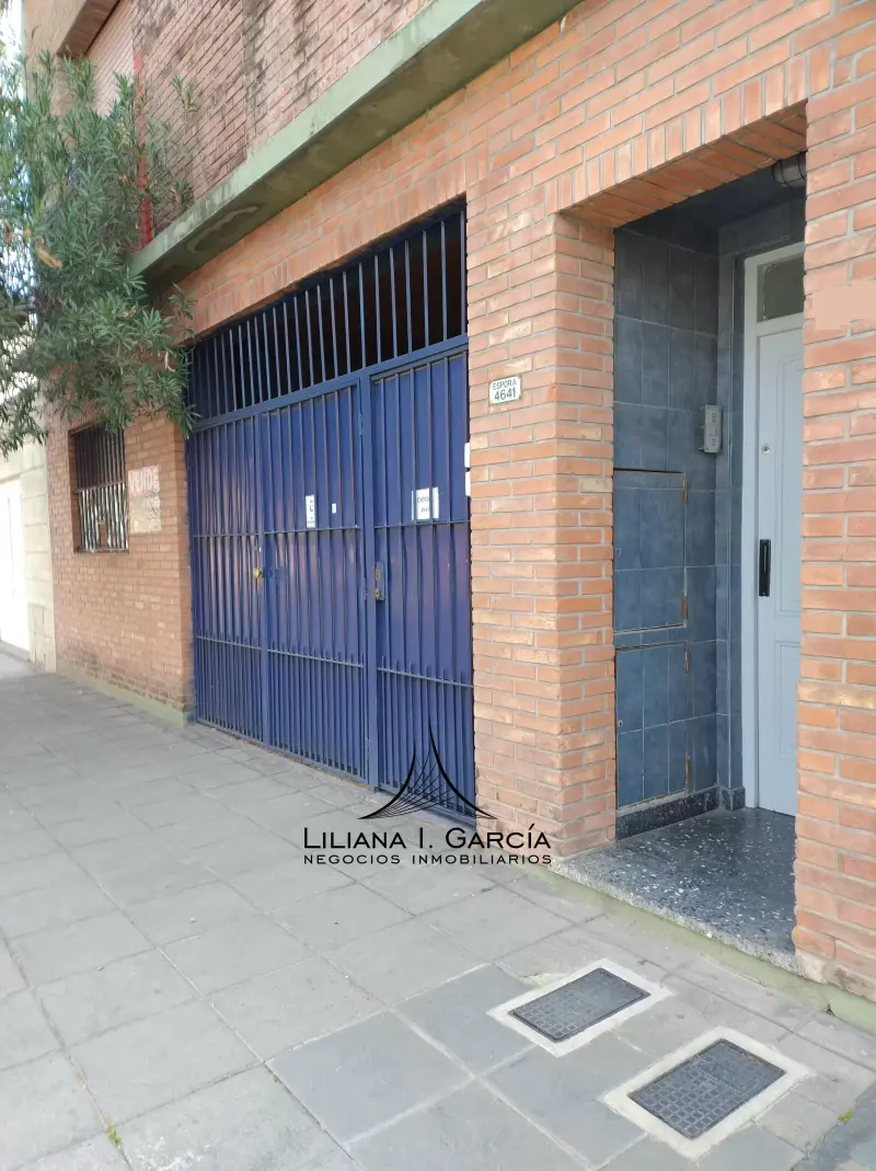 PH  4 AMBIENTES MÁS DEPTO. DE 2 AMBIENTES. IDEAL 2 FAMILIAS