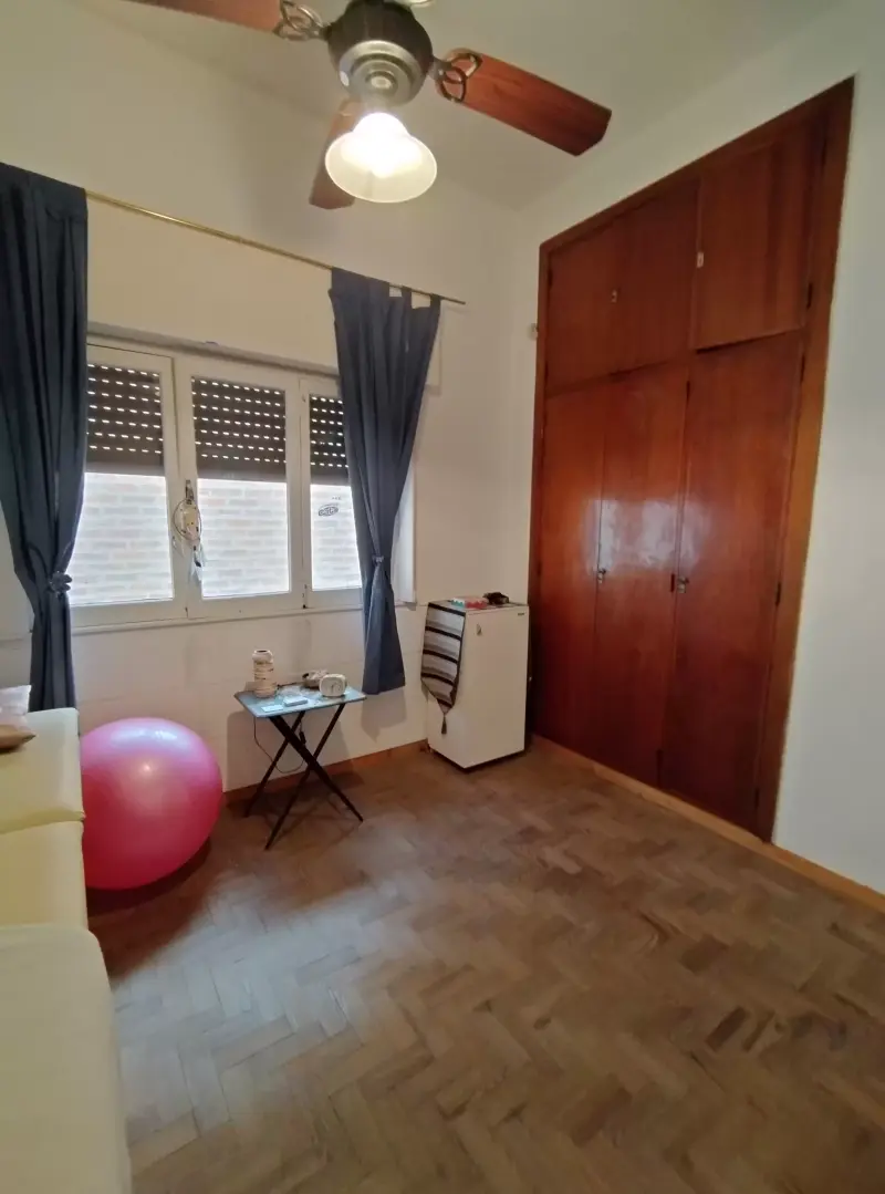 PH  4 AMBIENTES MÁS DEPTO. DE 2 AMBIENTES. IDEAL 2 FAMILIAS