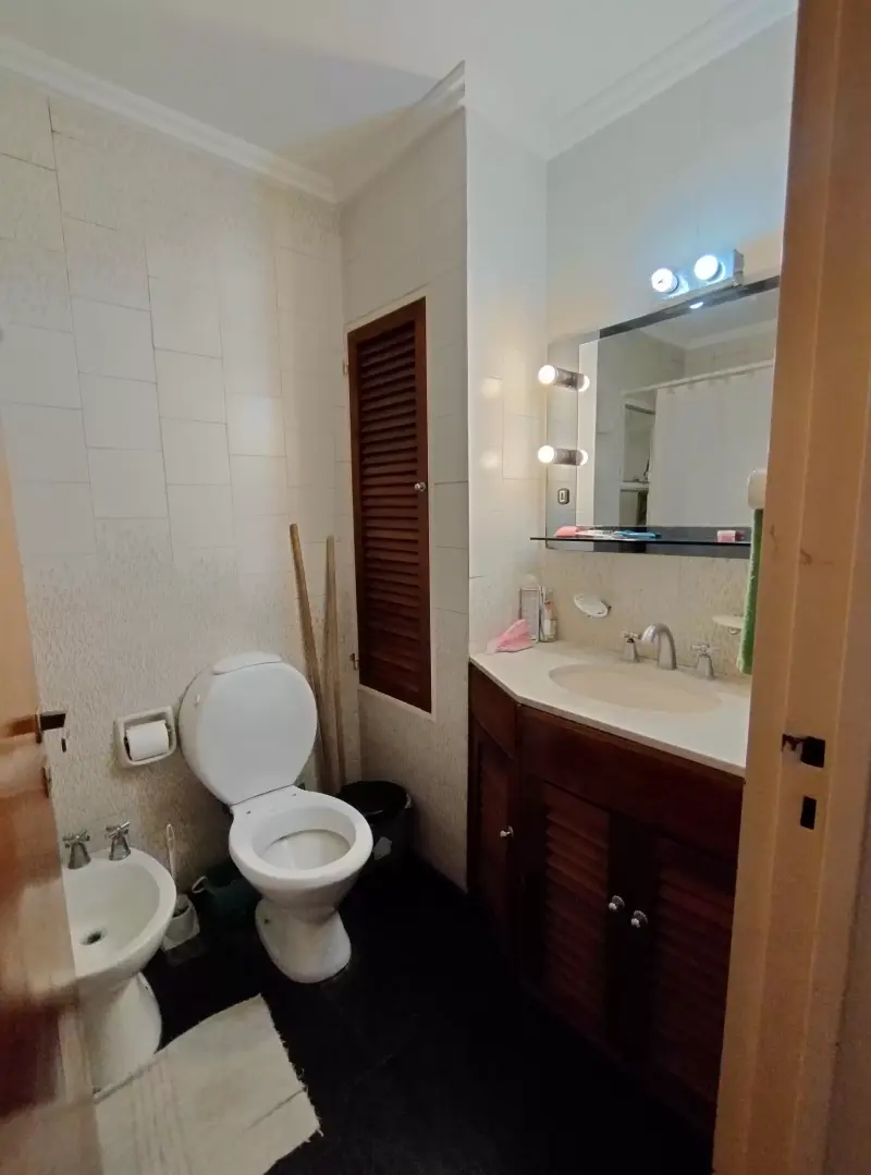 CASA DE 5 AMBIENTES EN SAN ANTONIO DE PADUA SUR