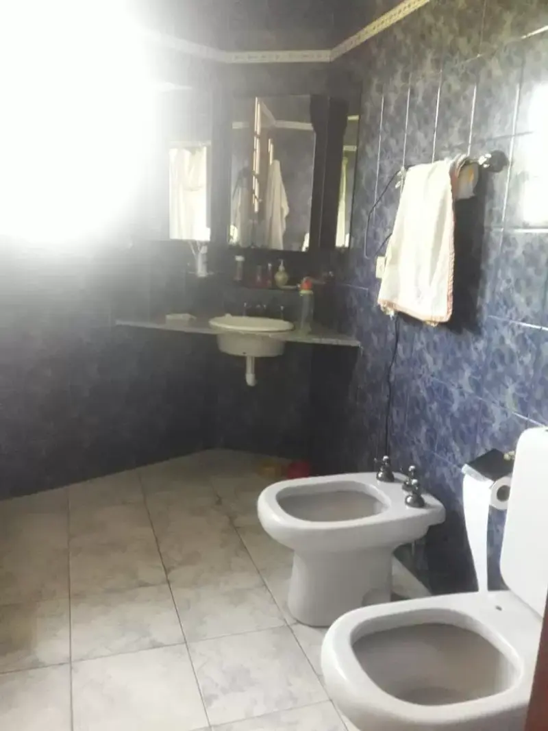 Chalet tipo colonial. OPORTUNIDAD!!! REBAJADO!!!