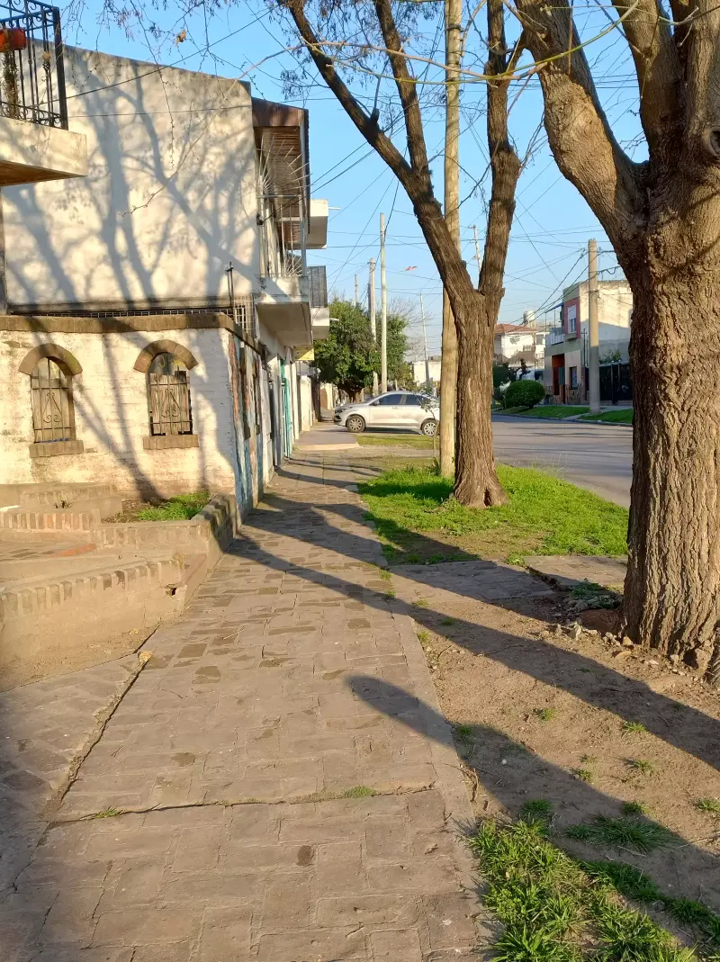 Chalet tipo colonial. OPORTUNIDAD!!! REBAJADO!!!