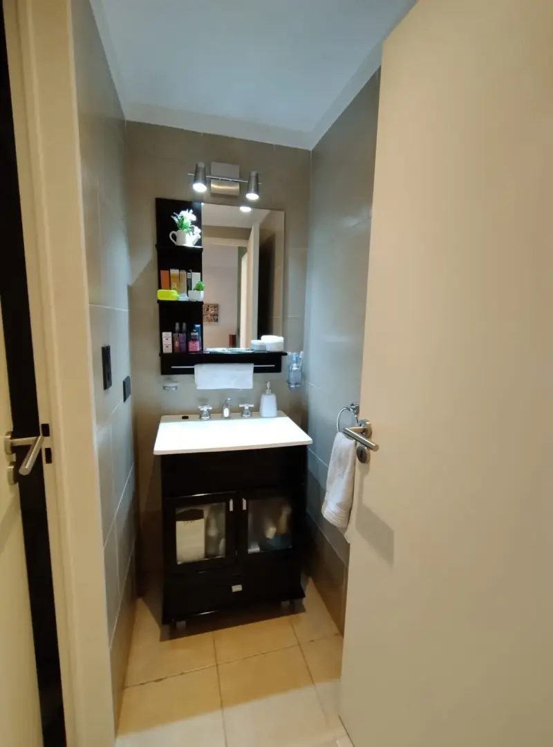 VENTA O PERMUTA. DEPTO. 2 AMBIENTES AL FRENTE. MORON SUR